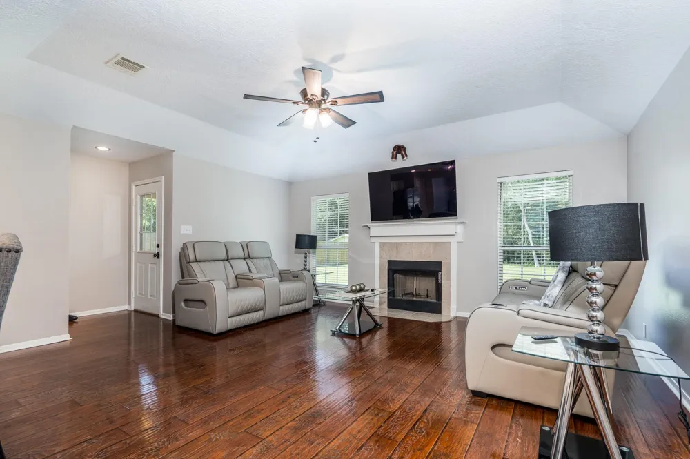 198 Oak Hollow Boulevard Magnolia, TX 77355