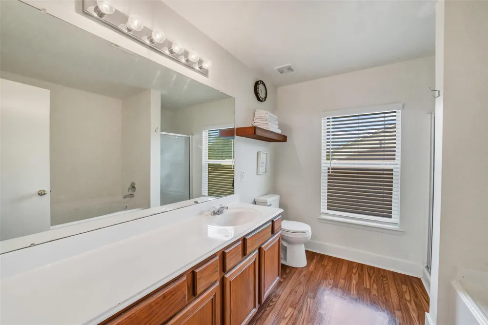 19819 Crested Hill Lane Cypress, TX 77433