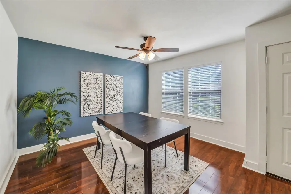 19819 Crested Hill Lane Cypress, TX 77433
