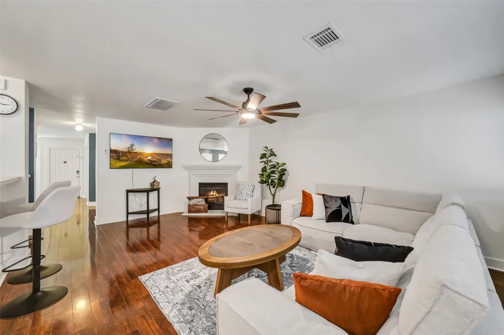 19819 Crested Hill Lane Cypress, TX 77433