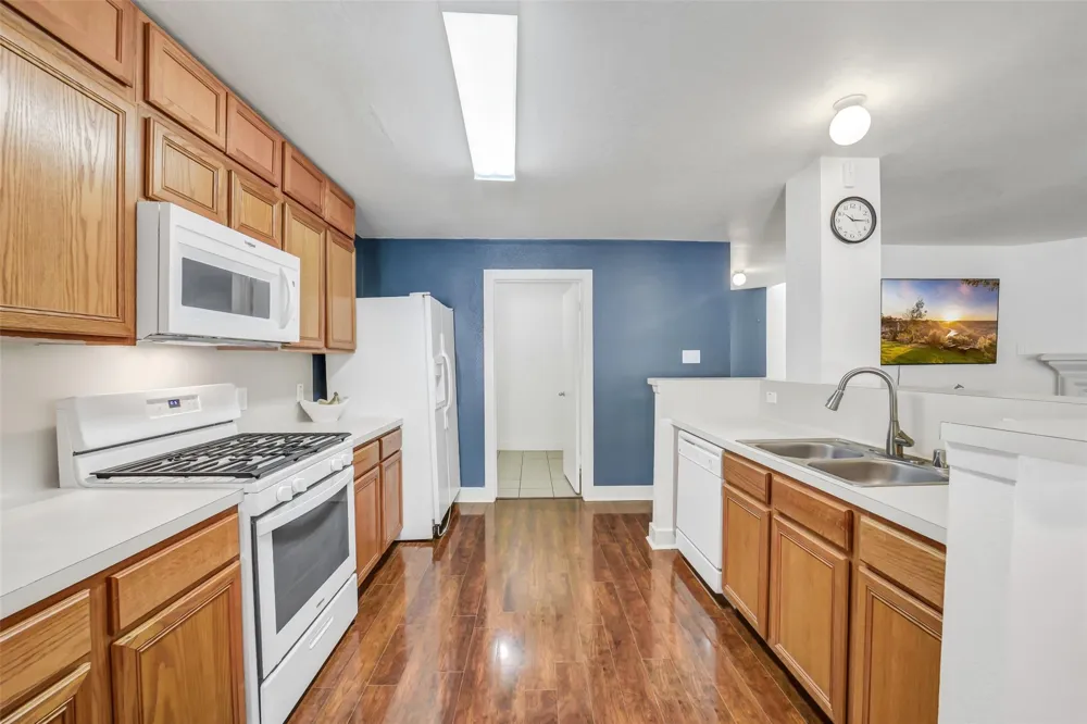 19819 Crested Hill Lane Cypress, TX 77433