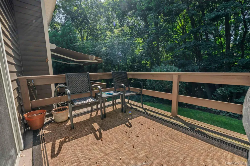 16 Pine Street Huntington, NY 11743