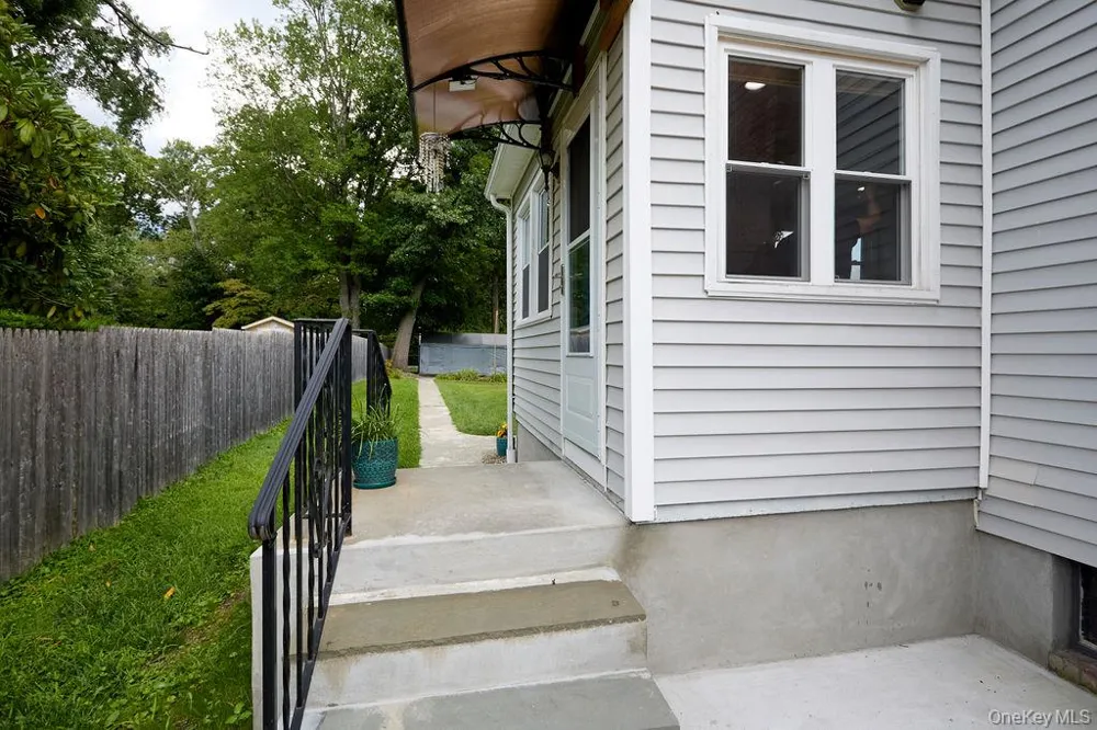 90 Walnut Road Lake Peekskill, NY 10537