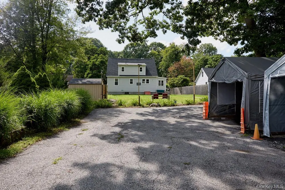 90 Walnut Road Lake Peekskill, NY 10537