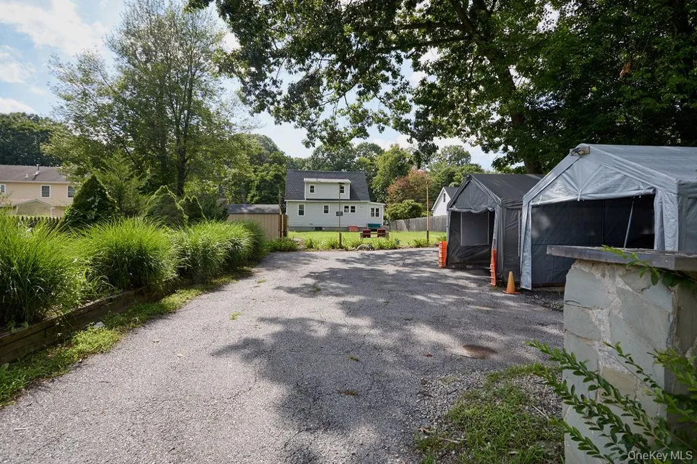 90 Walnut Road Lake Peekskill, NY 10537