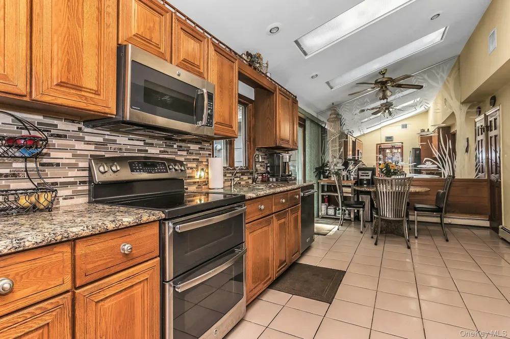 188 Daly Road East Northport, NY 11731