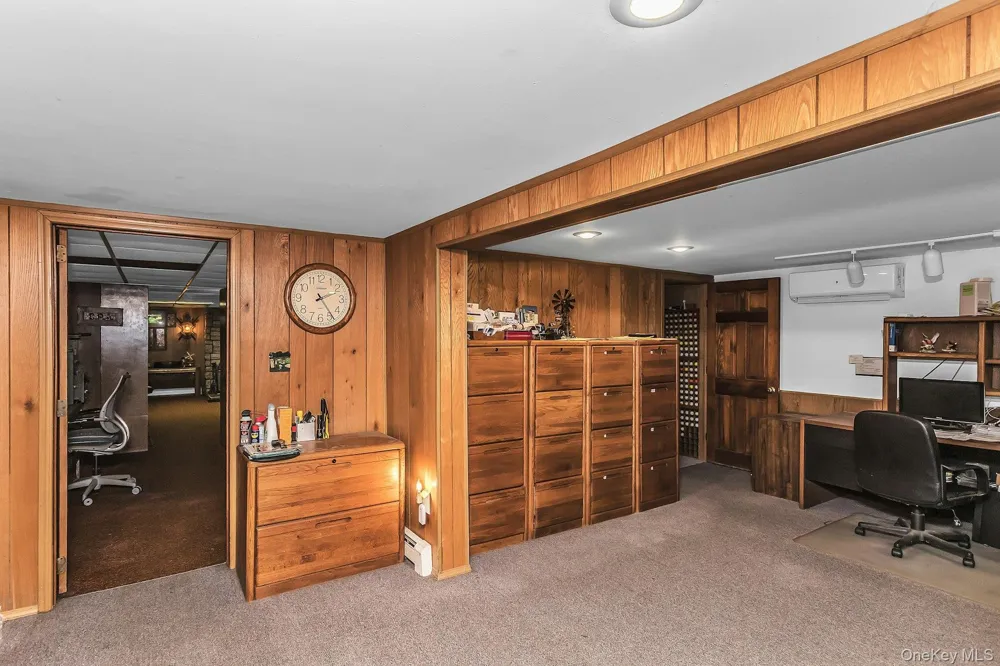 188 Daly Road East Northport, NY 11731