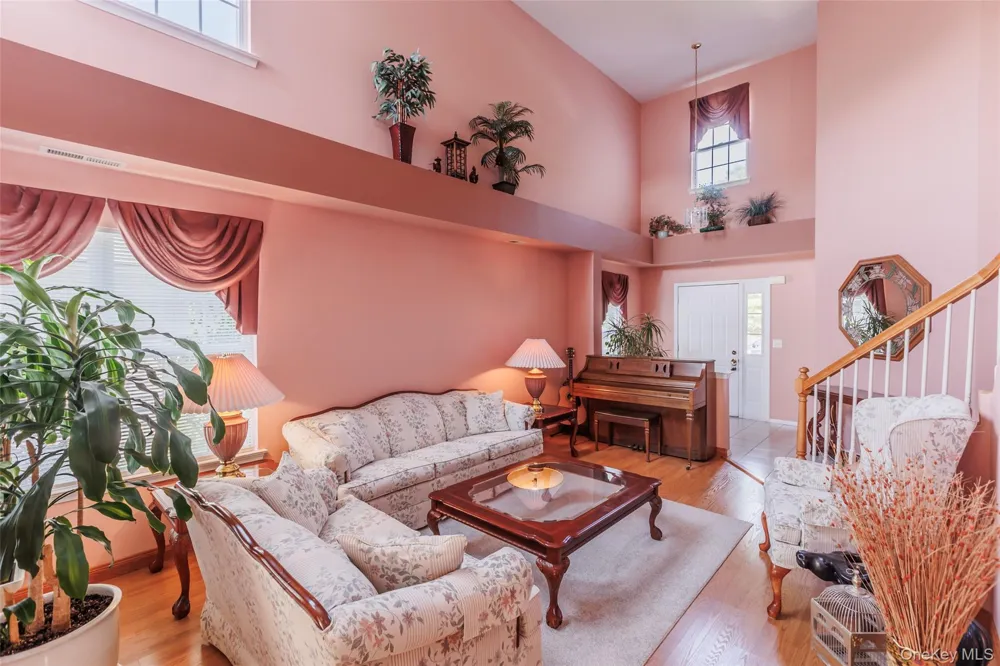 619 Spring Lake Drive Middle Island, NY 11953