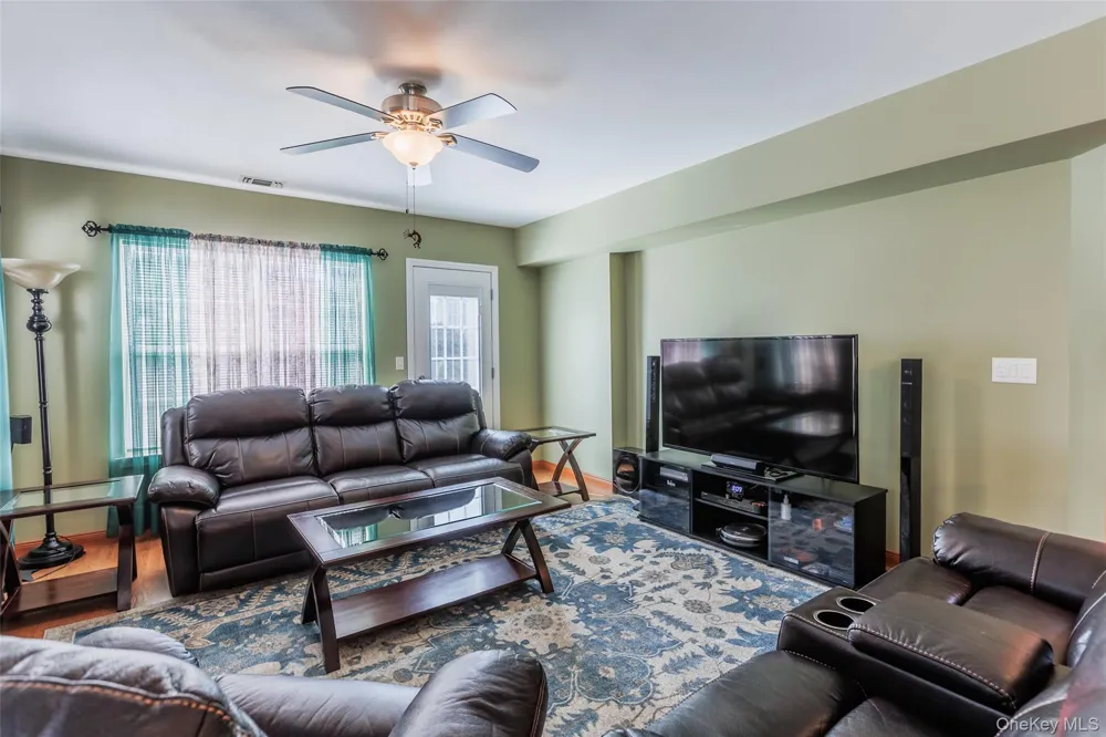 619 Spring Lake Drive Middle Island, NY 11953