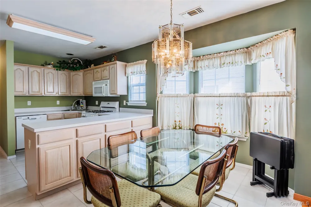 619 Spring Lake Drive Middle Island, NY 11953