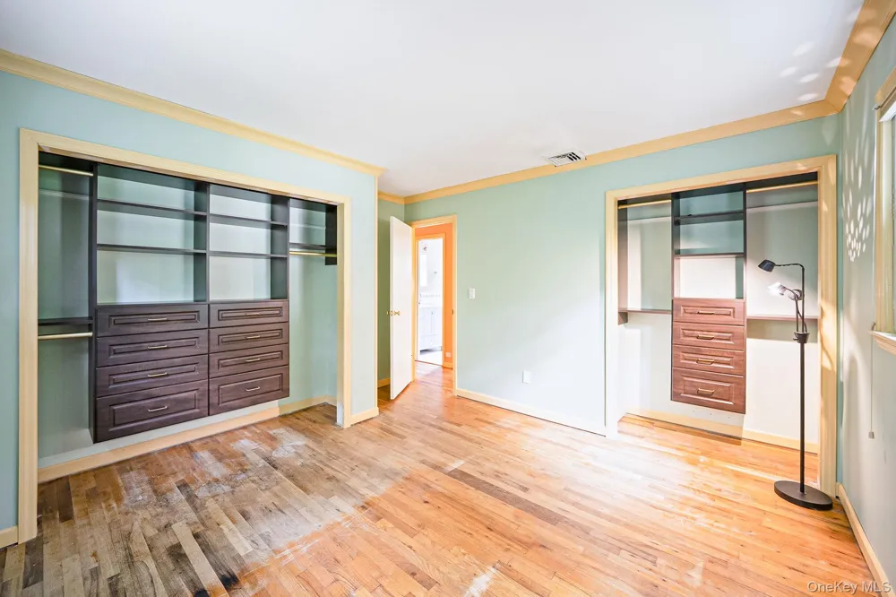 25 Rosedale Road Sound Beach, NY 11789
