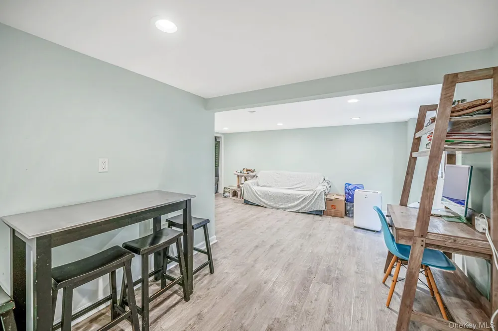 25 Rosedale Road Sound Beach, NY 11789