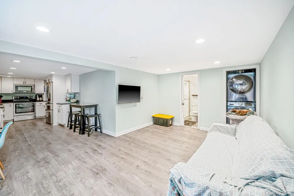 25 Rosedale Road Sound Beach, NY 11789