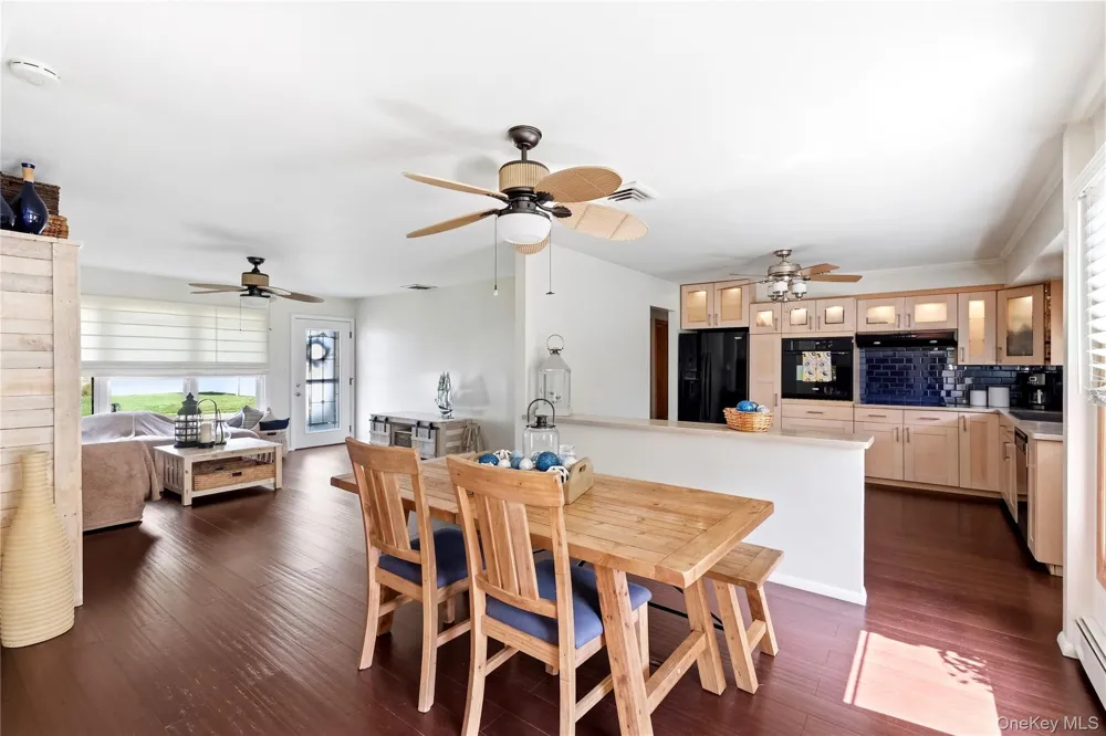1 Wheeler Court Deer Park, NY 11729