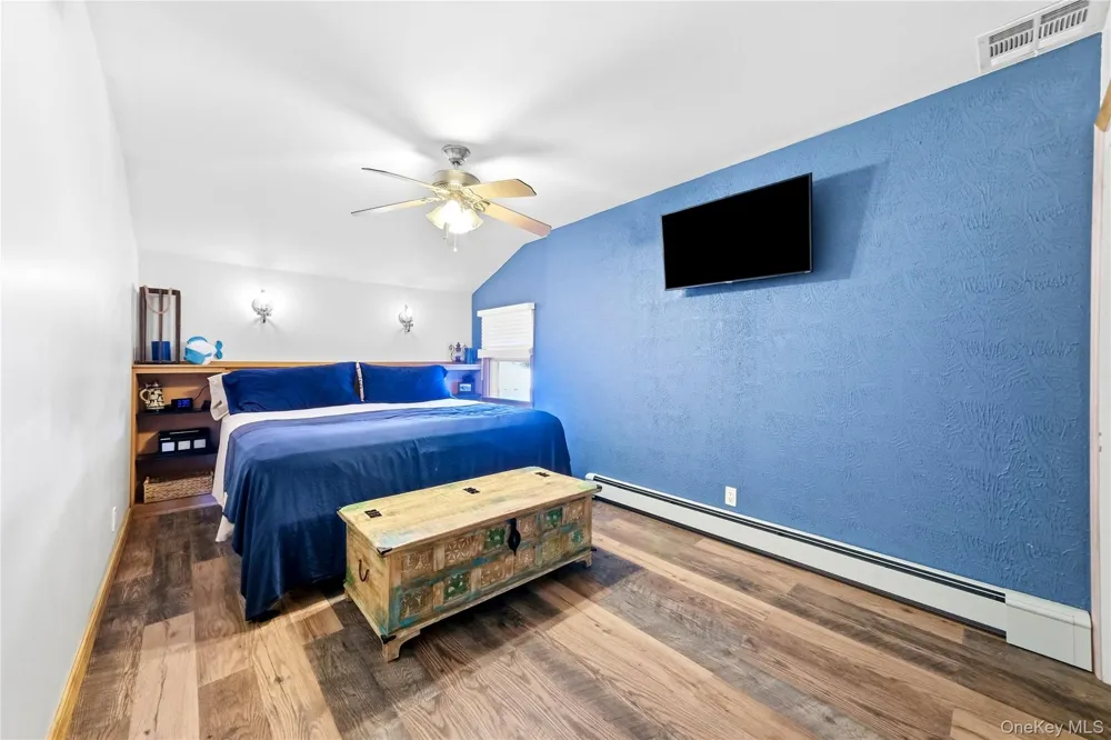 1 Wheeler Court Deer Park, NY 11729