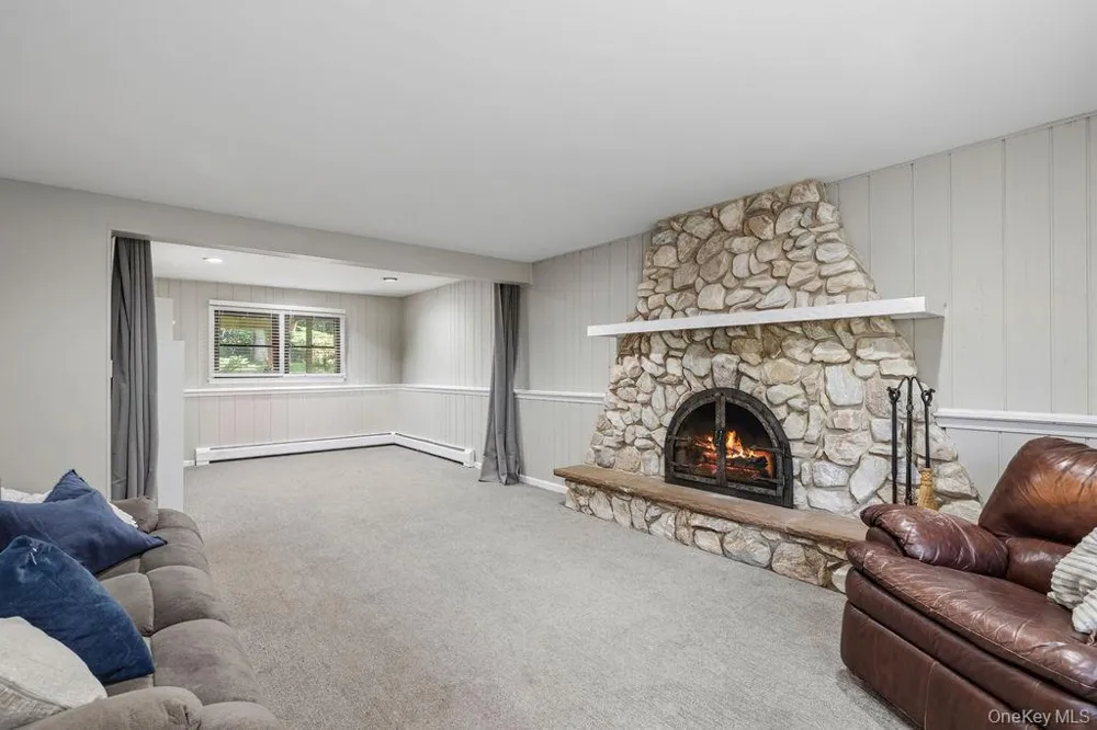 44 Palisades Court Pomona, NY 10970