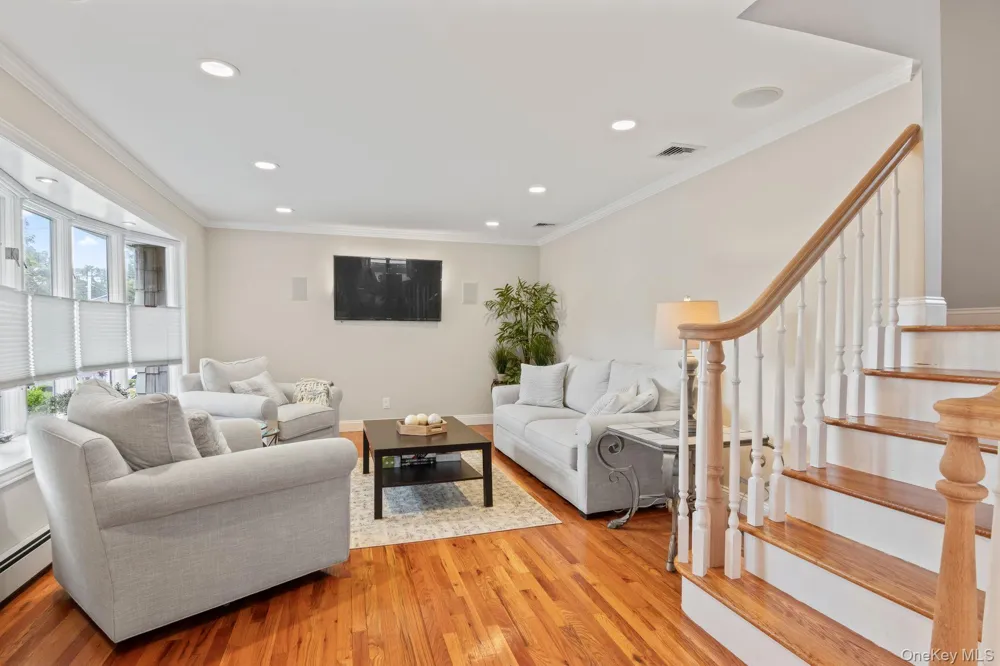 115 John Street Massapequa, NY 11758