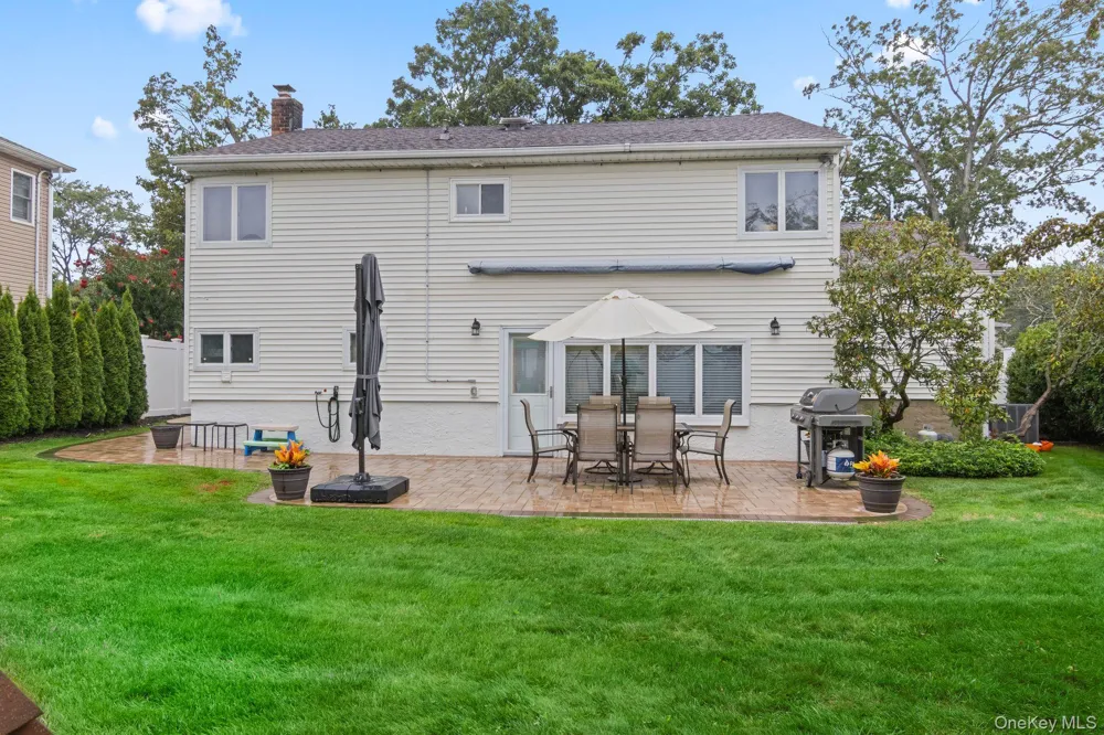 115 John Street Massapequa, NY 11758