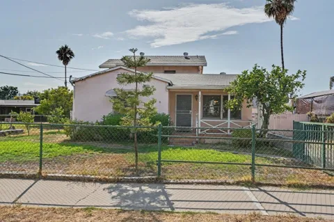 632 Claydelle Avenue