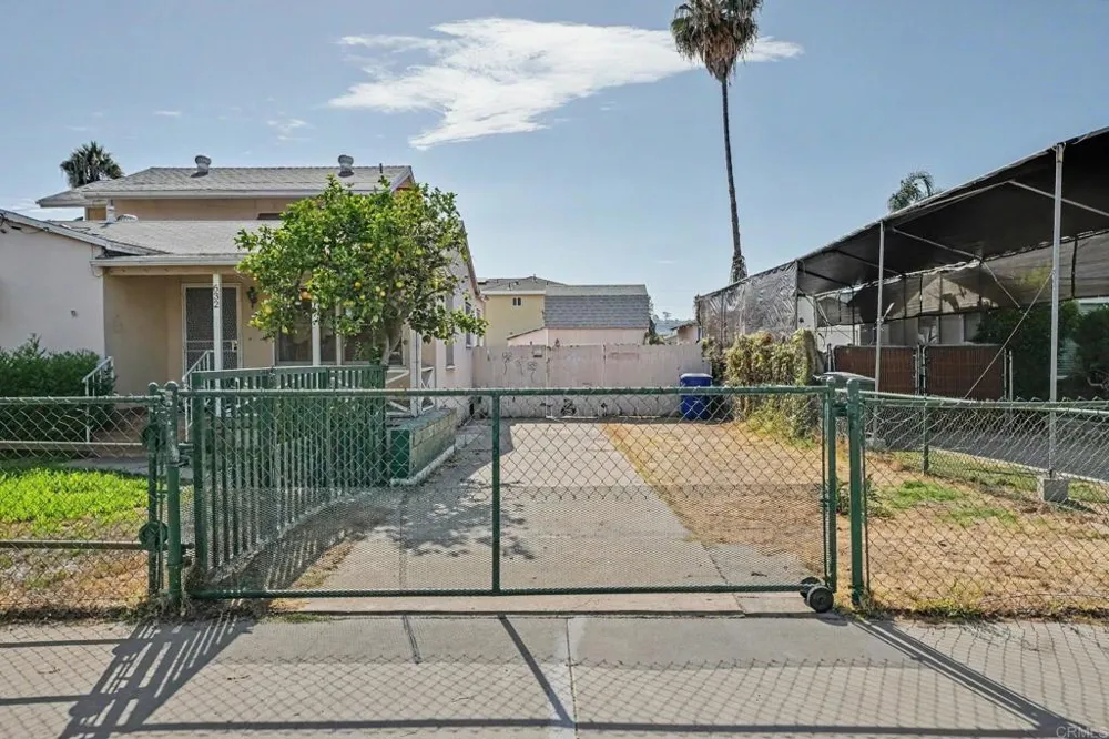 632 Claydelle Avenue El Cajon, CA 92020