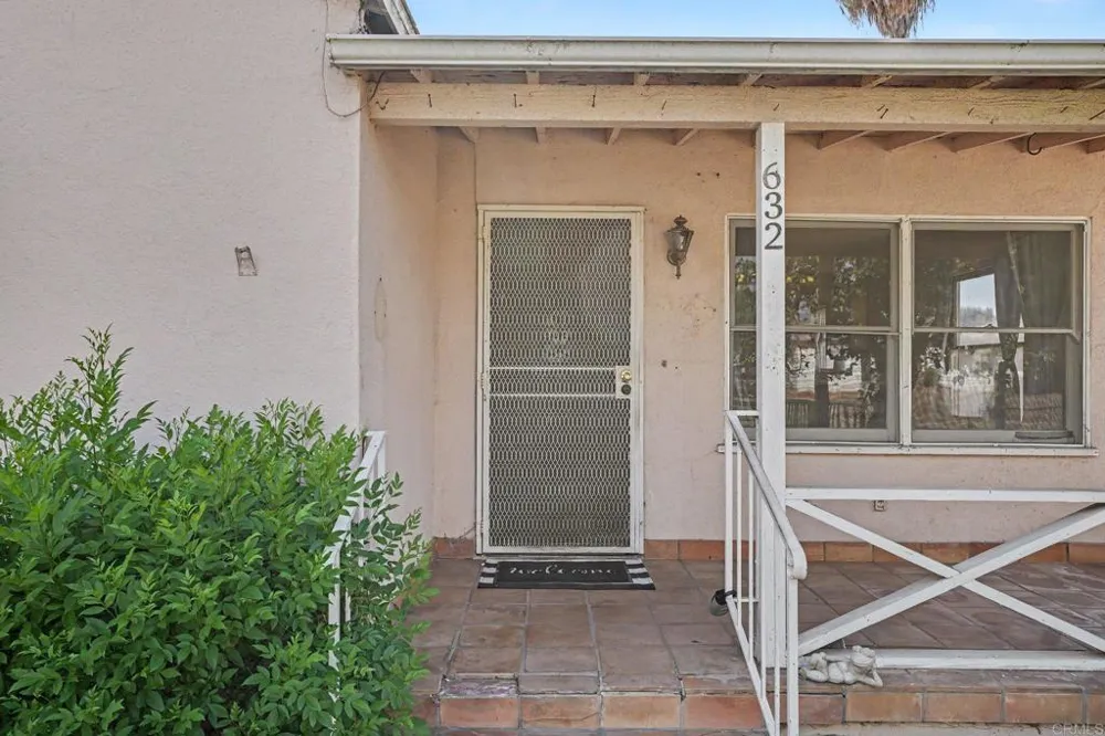 632 Claydelle Avenue El Cajon, CA 92020