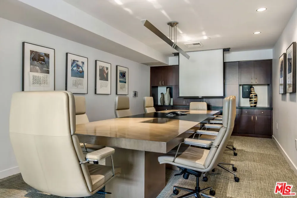 13700 MARINA POINTE DRIVE #702 Marina del Rey, CA 90292