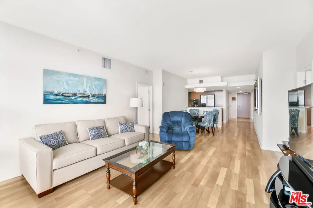 13700 MARINA POINTE DRIVE #702 Marina del Rey, CA 90292