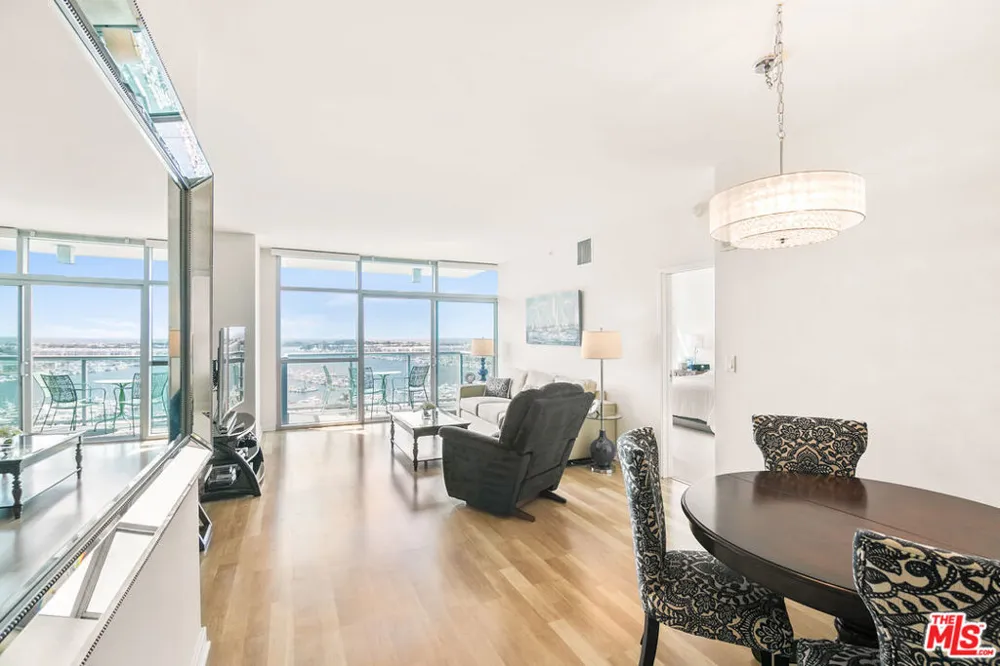 13700 MARINA POINTE DRIVE #702 Marina del Rey, CA 90292