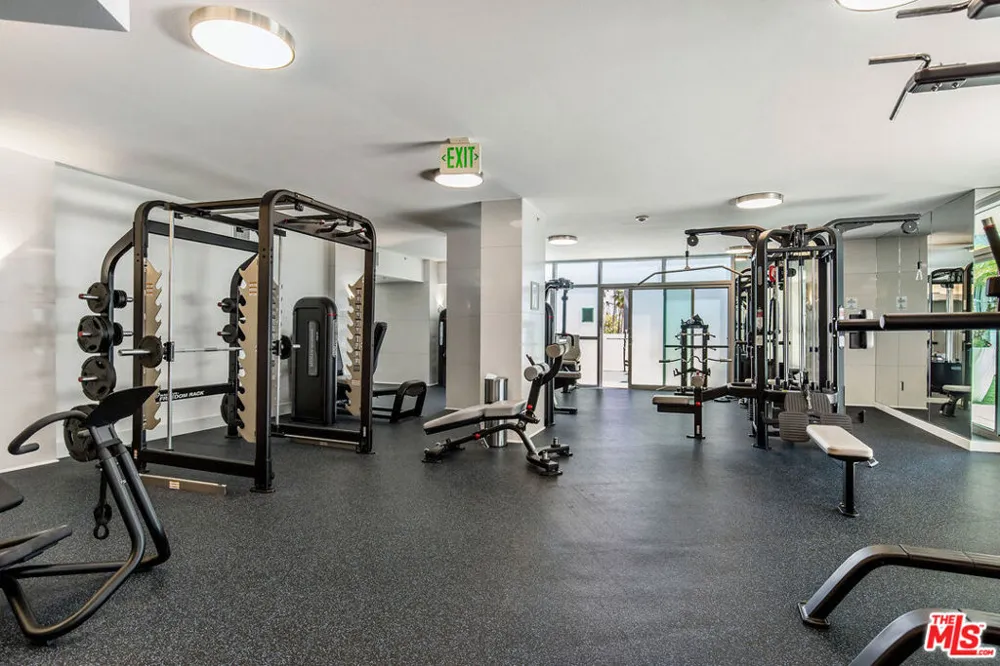 13700 MARINA POINTE DRIVE #702 Marina del Rey, CA 90292