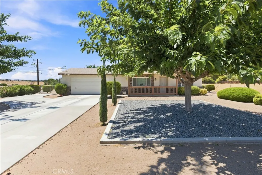 16935 Sage Street Hesperia, CA 92345