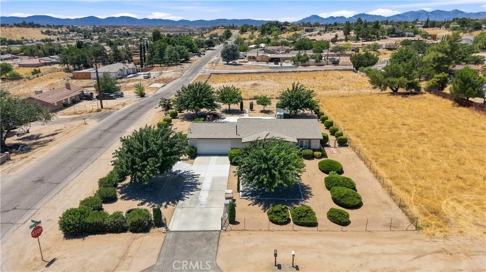 16935 Sage Street Hesperia, CA 92345