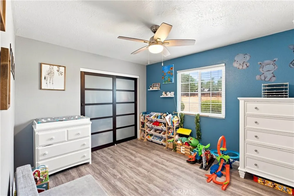16935 Sage Street Hesperia, CA 92345