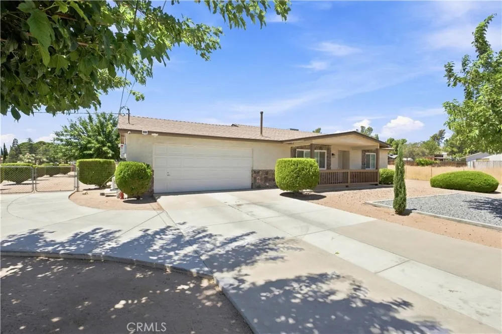 16935 Sage Street Hesperia, CA 92345