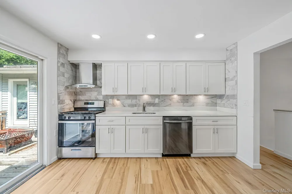 136 Woodhull Road Huntington, NY 11743