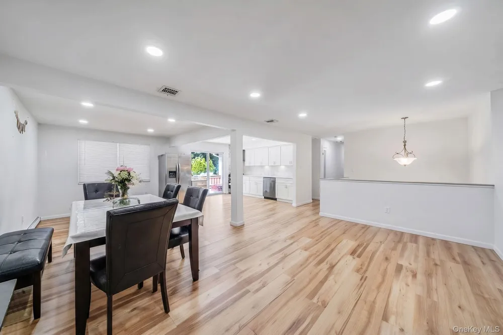 136 Woodhull Road Huntington, NY 11743