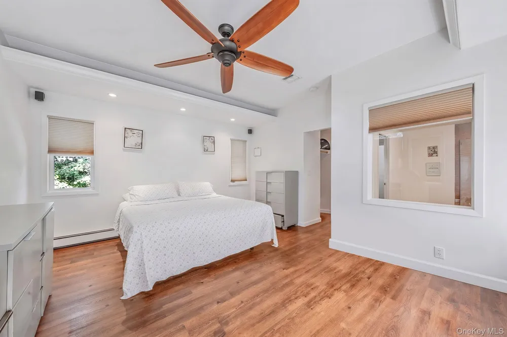 136 Woodhull Road Huntington, NY 11743