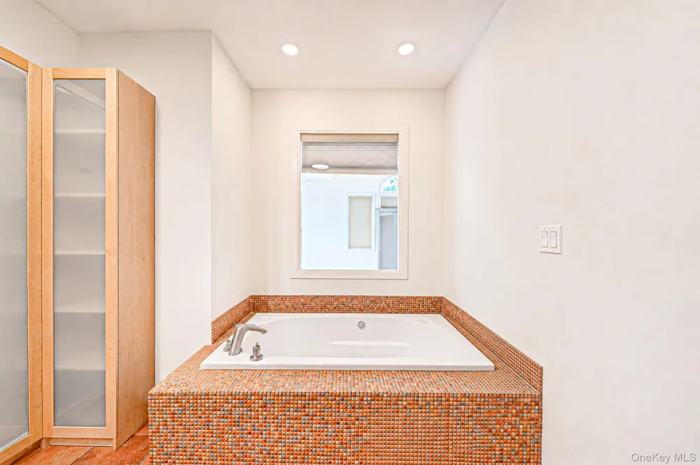 136 Woodhull Road Huntington, NY 11743