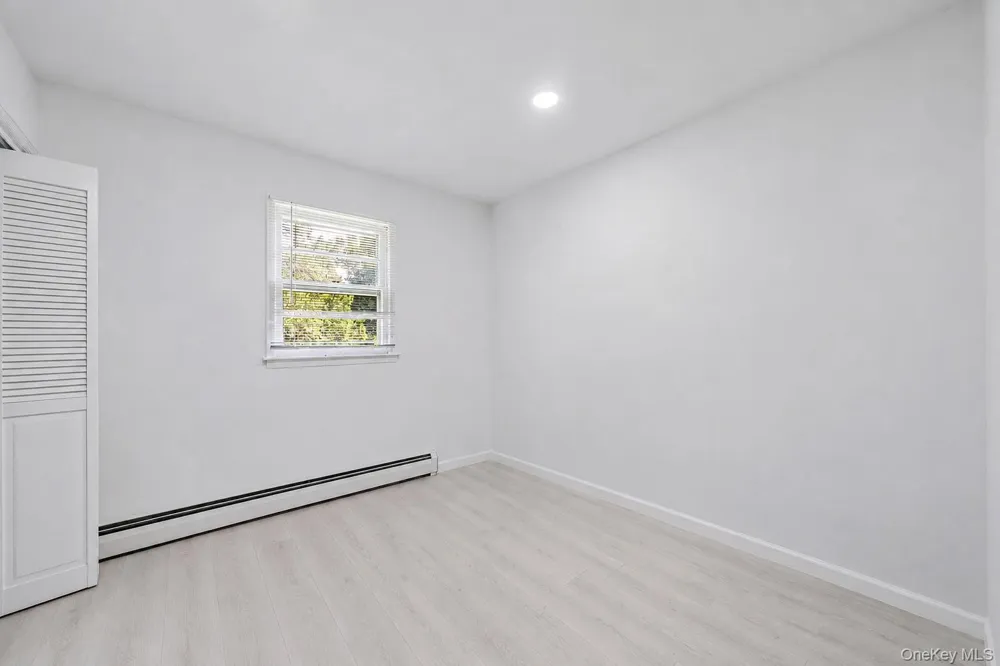 136 Woodhull Road Huntington, NY 11743