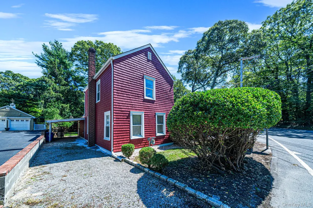 131 Quaker Path East Setauket, NY 11733