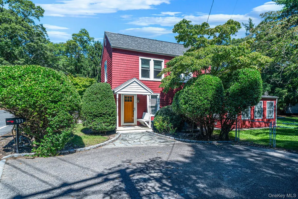 131 Quaker Path East Setauket, NY 11733