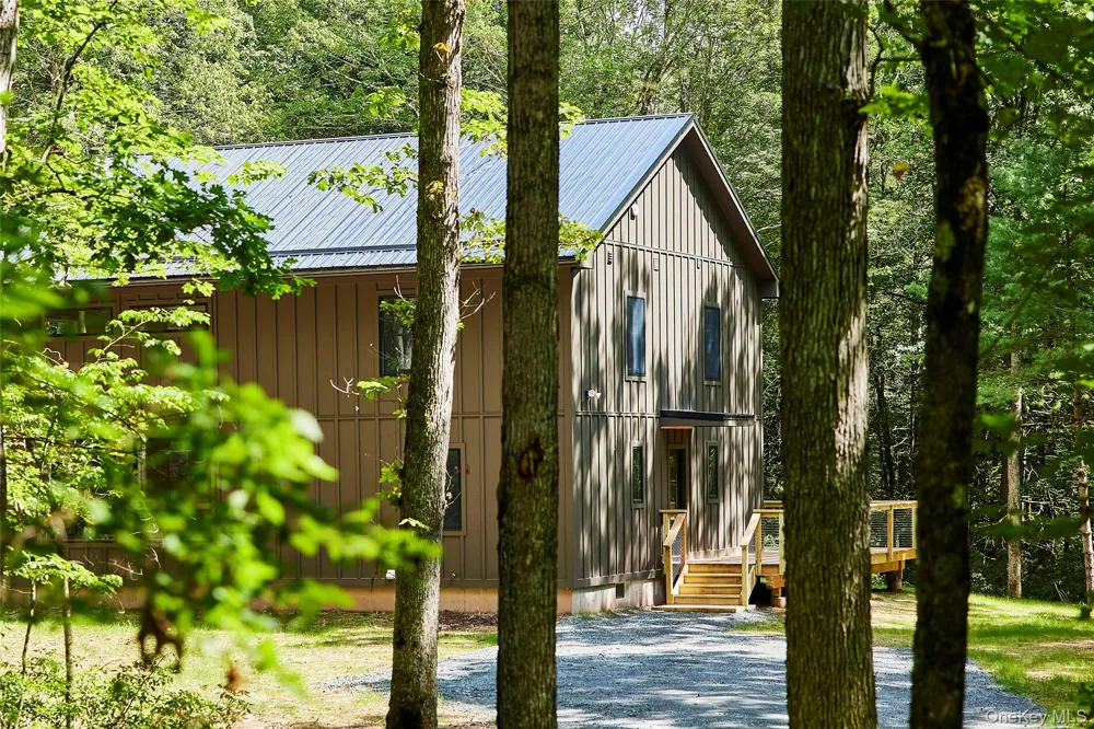 3 Brook Drive Narrowsburg, NY 12764
