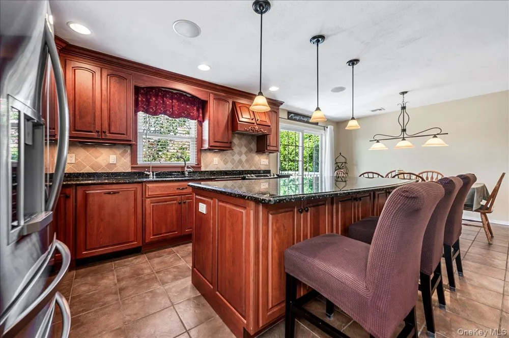 784 Newbridge Road Bellmore, NY 11710
