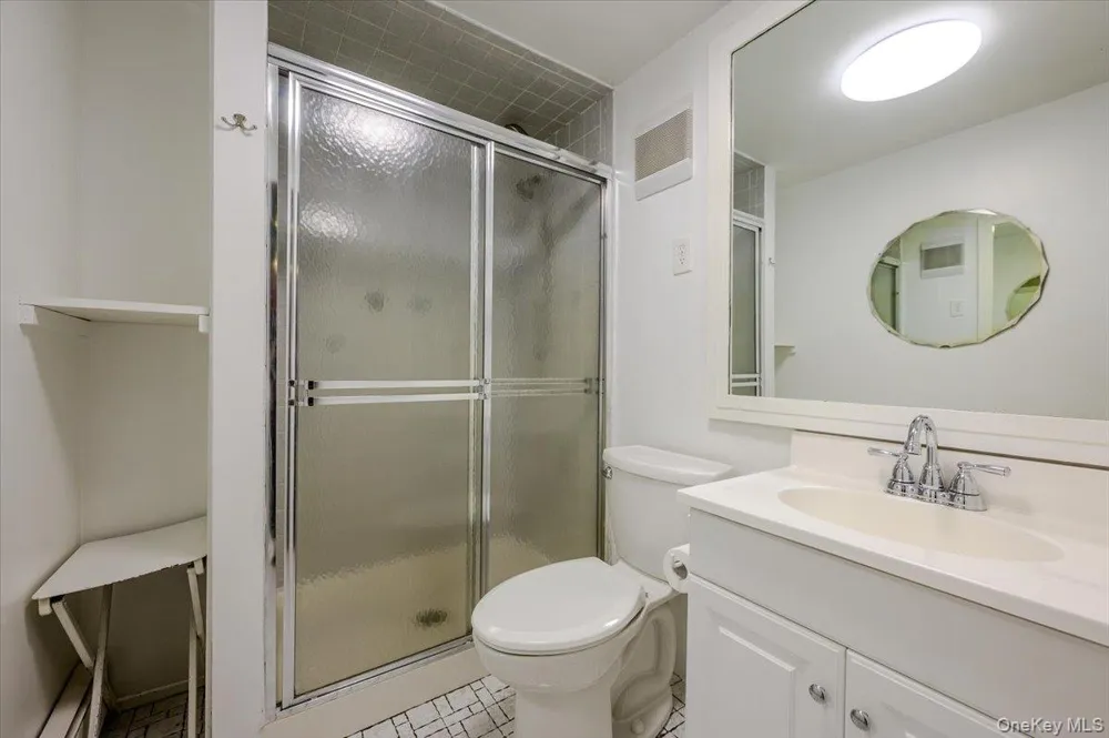 784 Newbridge Road Bellmore, NY 11710