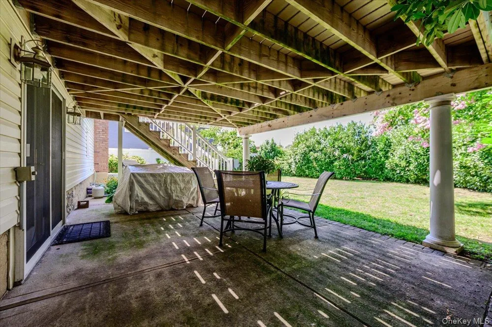 784 Newbridge Road Bellmore, NY 11710