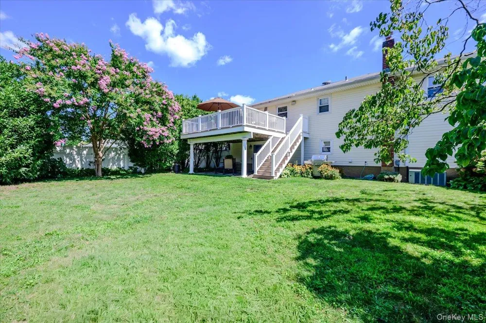 784 Newbridge Road Bellmore, NY 11710