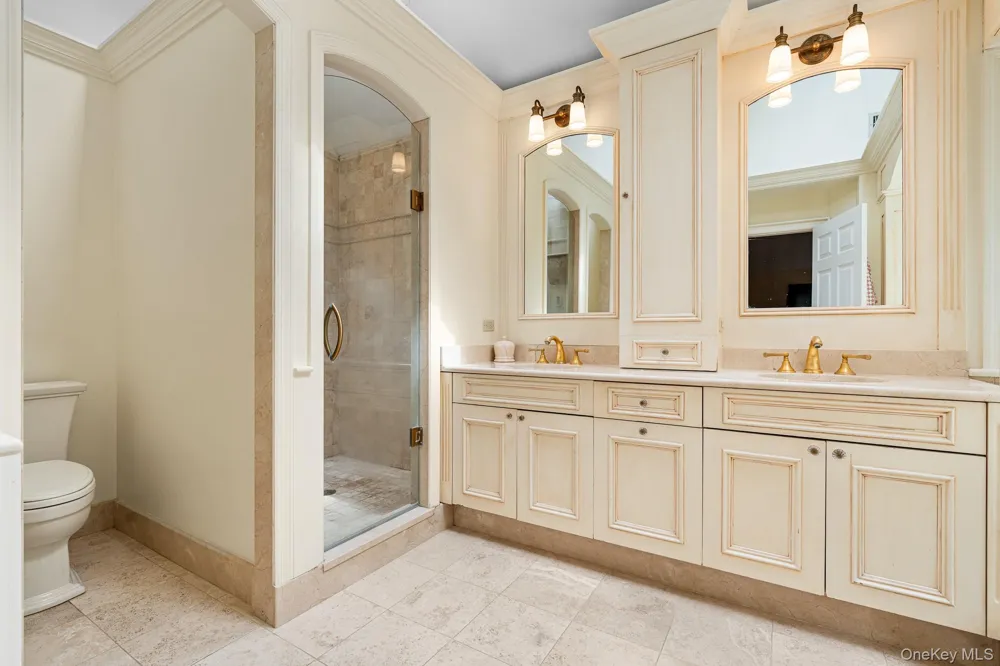 18 Arbor Court Holmes, NY 12531