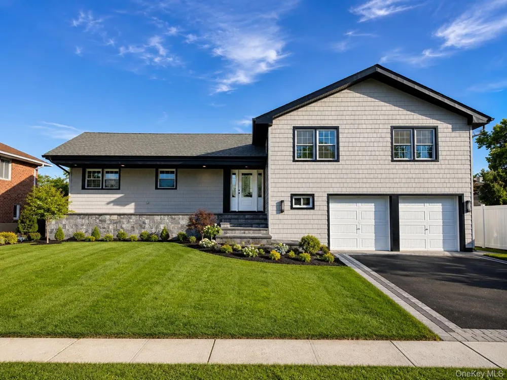 2488 Howard Road North Bellmore, NY 11710