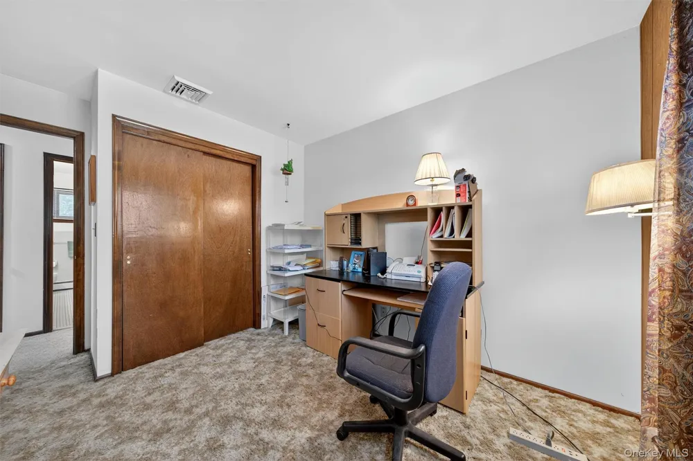 351 Ski Run Road Bloomingburg, NY 12721
