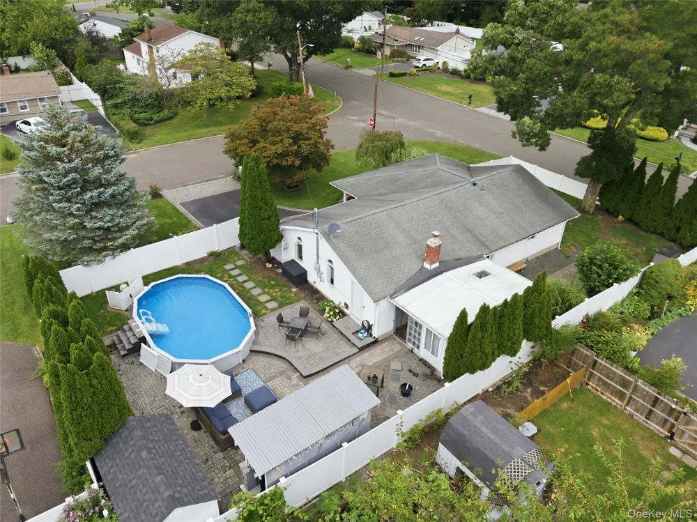 2 Mount Wilson Avenue Farmingville, NY 11738