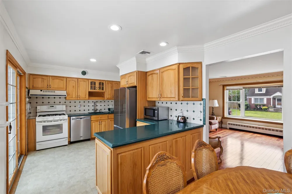 1 Clare Drive East Northport, NY 11731